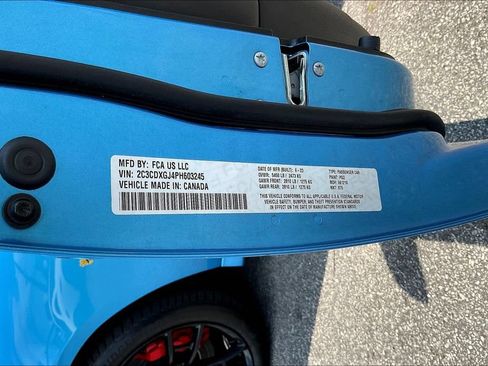 Used 2023 Dodge Charger Scat Pack w/ Plus Group RWD image 9