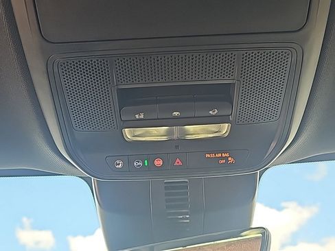 New 2026 Buick Enclave Sport Touring w/ Power Package image 32