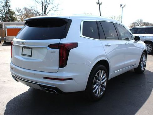 Used 2021 Cadillac XT6 Premium Luxury image 10