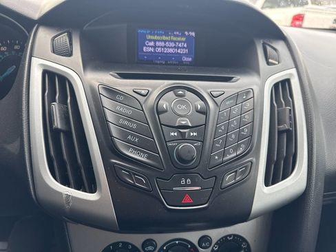 Used 2013 Ford Focus SE image 28