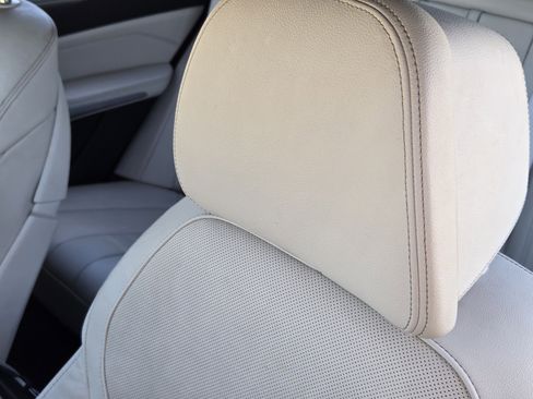 Used 2022 BMW X5 xDrive40i w/ M Sport Package image 29