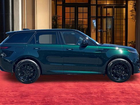 New 2026 Land Rover Range Rover Sport Dynamic SE image 9