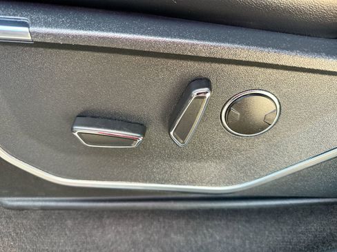 Used 2022 Ford F150 Raptor w/ Equipment Group 801A High image 12