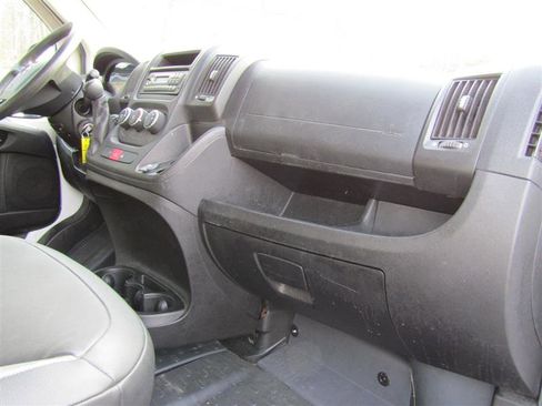 Used 2017 RAM ProMaster 2500 image 20
