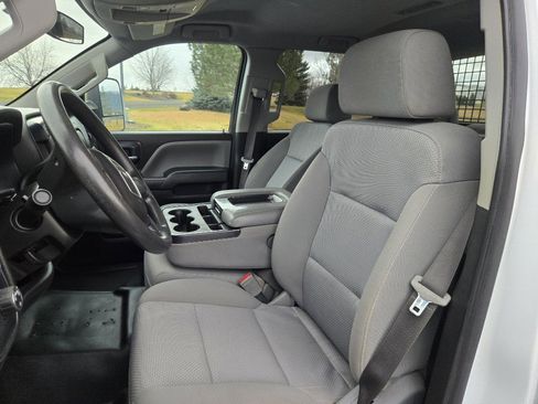 Used 2019 GMC Sierra 3500 4x4 Crew Cab image 11
