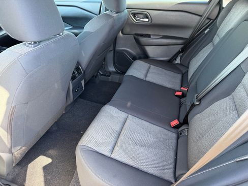 Used 2026 Nissan Rogue SV image 15