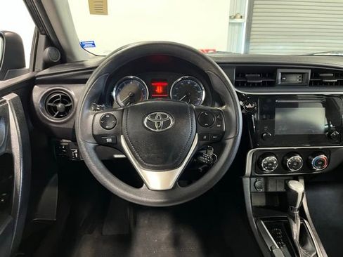 Used 2017 Toyota Corolla L w/ Carpet Mat Package (TMS) FWD image 21