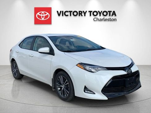 Used 2019 Toyota Corolla LE w/ LE Premium Package w/Moonroof image 5