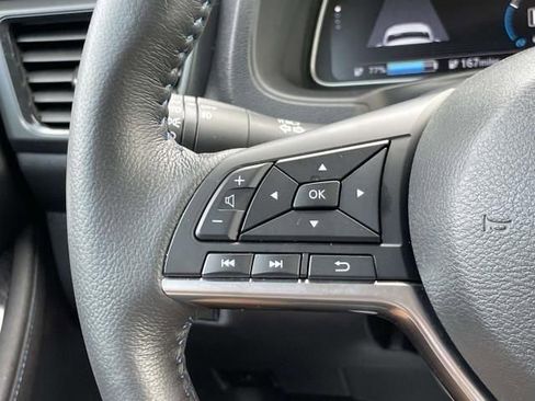 Used 2022 Nissan Leaf SV Plus image 23