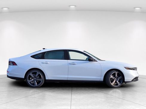 New 2026 Honda Accord SE image 3