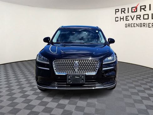 Used 2022 Lincoln Corsair AWD w/ Premium Package image 3