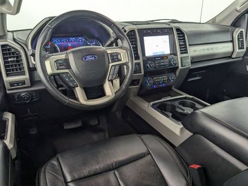 Used 2020 Ford F250 Lariat w/ Lariat Value Package AWD/4WD image 29