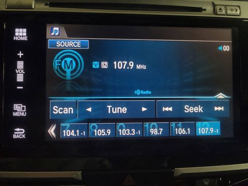 Used 2016 Honda Accord EX-L image 25