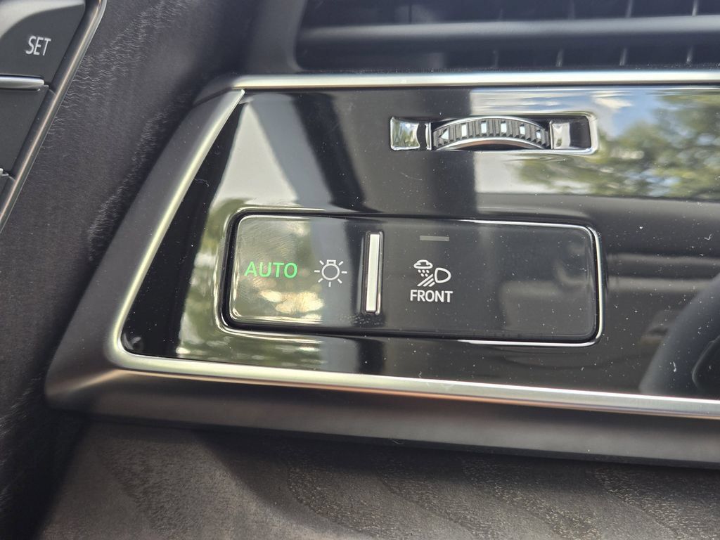 Used 2026 Audi Q7 3.0T Premium Plus AWD/4WD image 27