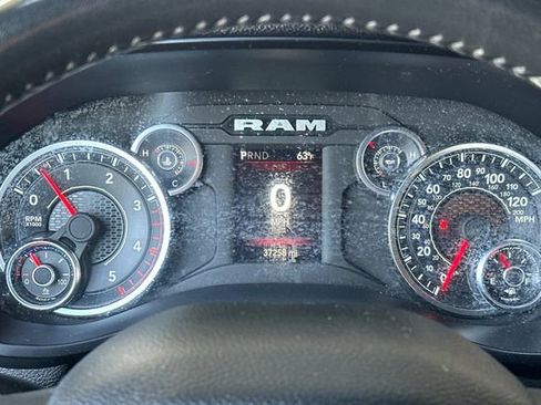 Used 2024 RAM 3500 Big Horn AWD/4WD image 33