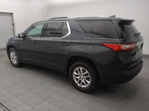 Used 2018 Chevrolet Traverse LT FWD image 3