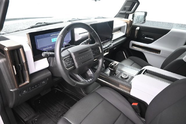 Used 2025 GMC Hummer EV 3X w/ LPO, Cargo Utility Package AWD/4WD image 15