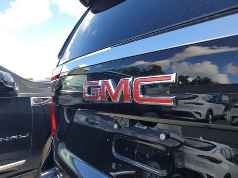 New 2026 GMC Yukon XL Elevation RWD image 7
