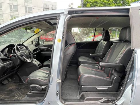 Used 2012 MAZDA MAZDA5 Grand Touring FWD image 12