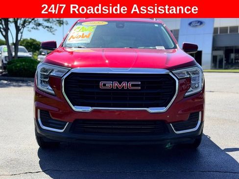 Used 2022 GMC Terrain SLE w/ Driver Convenience Package FWD image 5