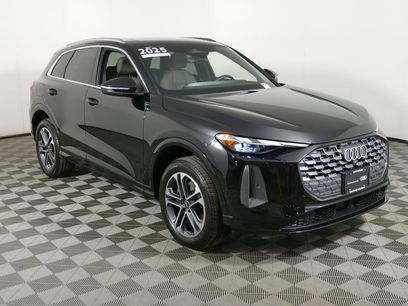 Used 2025 Audi Q5 Premium w/ Convenience Package