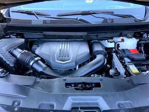 Certified 2024 Chevrolet Traverse RS w/ LPO, Floor Liner Package image 29