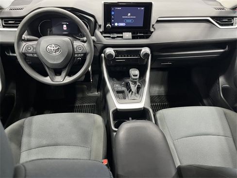 Used 2023 Toyota RAV4 LE image 21
