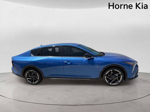 New 2026 Kia K4 GT-Line FWD image 3