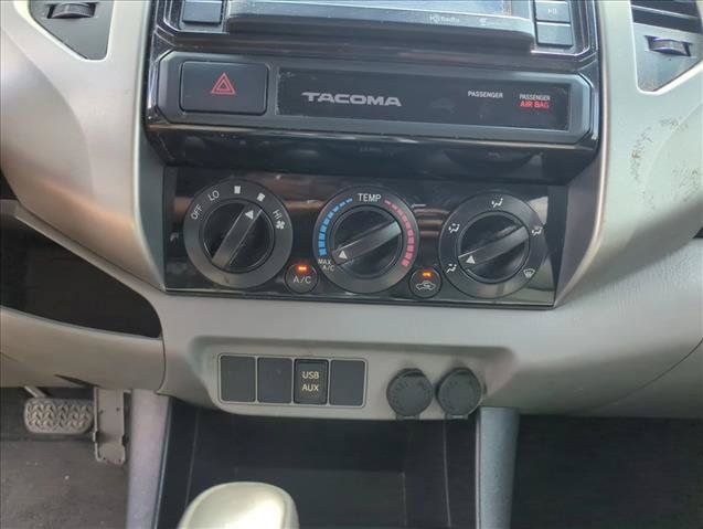 Used 2015 Toyota Tacoma PreRunner w/ SR5 Package RWD image 21