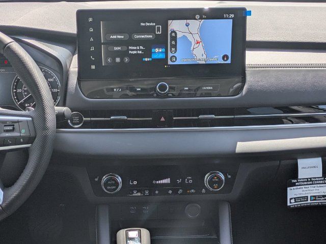 New 2026 Mitsubishi Outlander SE FWD image 19