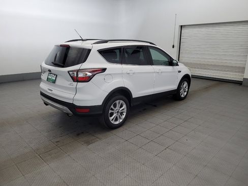 Used 2017 Ford Escape SE w/ Equipment Group 201A FWD image 10