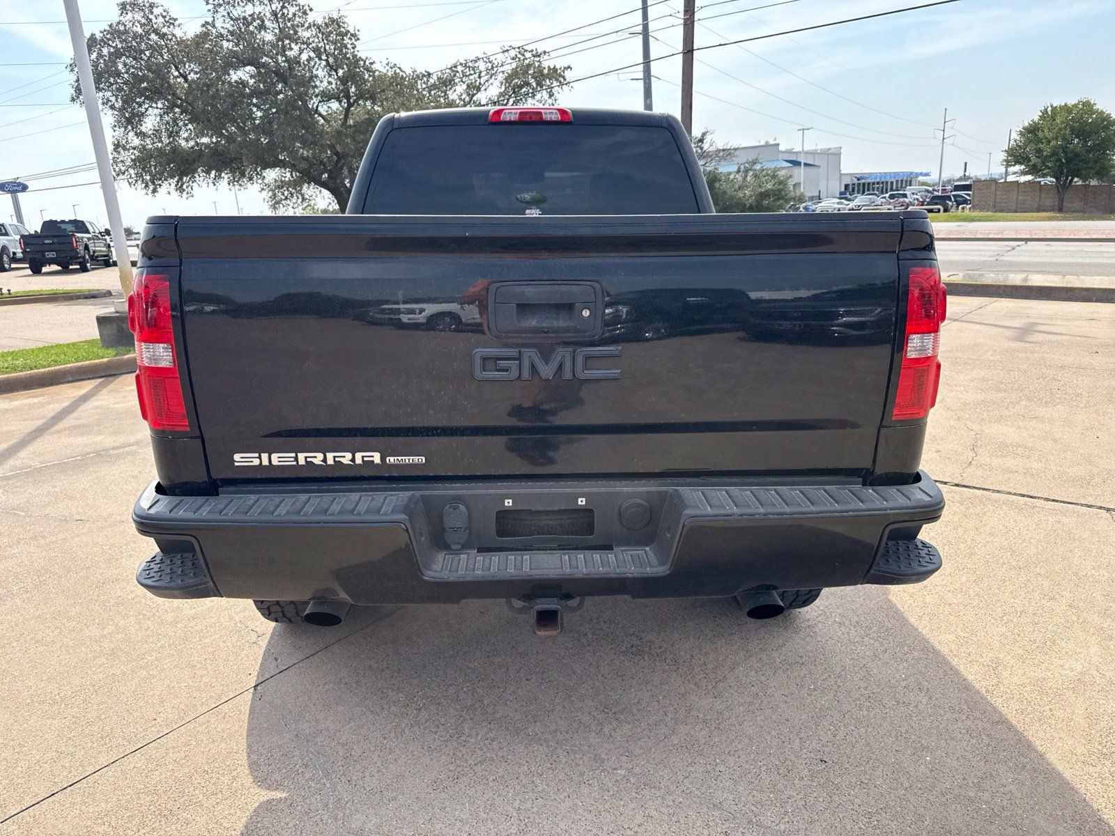 Used 2019 GMC Sierra 1500 Limited w/ Elevation Edition AWD/4WD image 6