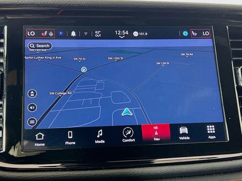 Used 2024 Dodge Durango GT image 15