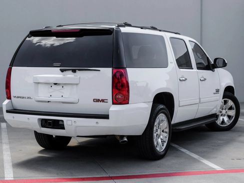 Used 2014 GMC Yukon XL SLT w/ Texas Edition RWD image 11