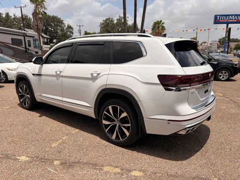 Used 2024 Volkswagen Atlas SEL Premium R-Line AWD/4WD image 12