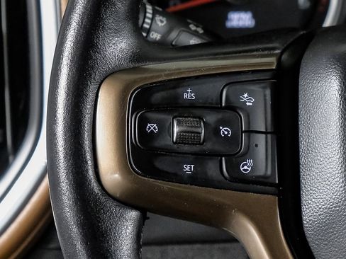 Used 2021 Chevrolet Silverado 2500 High Country w/ Z71 Off-Road Package image 17