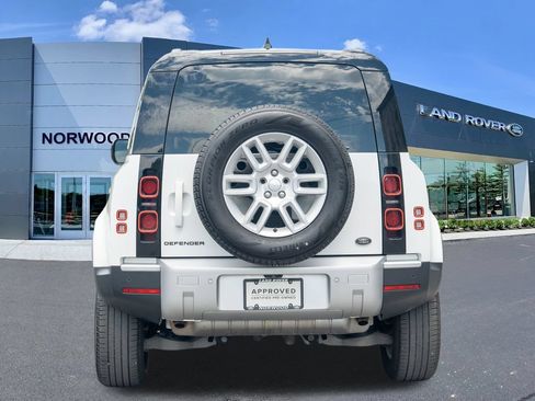 Used 2023 Land Rover Defender 110 S AWD/4WD image 5