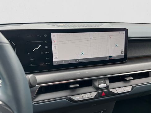 Certified 2024 Kia EV9 GT-Line AWD/4WD image 23