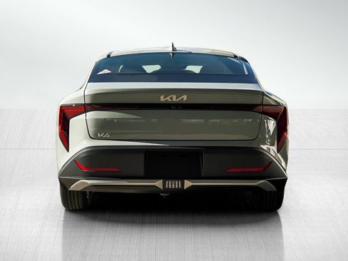New 2025 Kia K4 LXS image 5