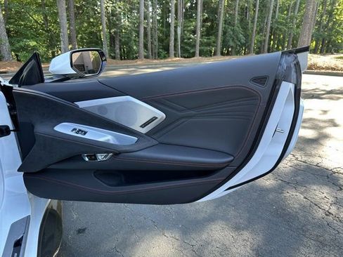 Used 2024 Chevrolet Corvette Z06 w/ Z07 Performance Package RWD image 21