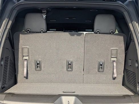 New 2026 Chevrolet Tahoe LT image 8