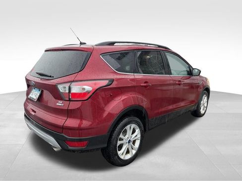 Used 2017 Ford Escape SE w/ Equipment Group 201A AWD/4WD image 13