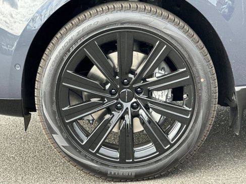 New 2026 Land Rover Range Rover SE AWD/4WD image 7
