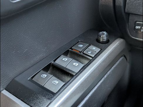 Used 2023 Toyota Tacoma SR5 image 21