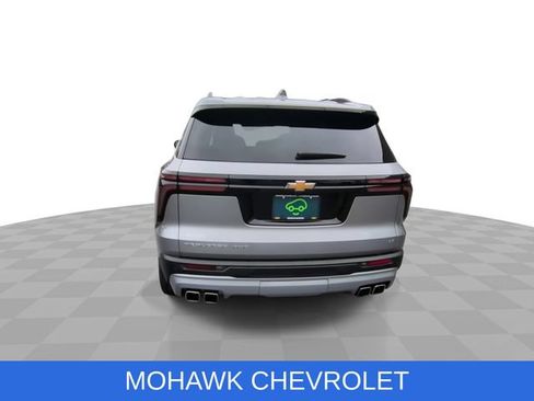 Certified 2024 Chevrolet Traverse LT w/ Trailering Package AWD/4WD image 7