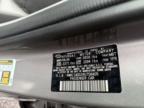 Used 2024 Hyundai Elantra SEL w/ Convenience Package image 24