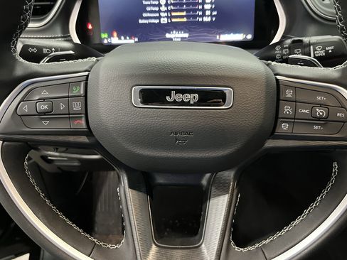 New 2026 Jeep Grand Cherokee Laredo X AWD/4WD image 18