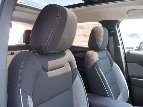 New 2026 Chevrolet TrailBlazer LT w/ Convenience Package FWD image 44