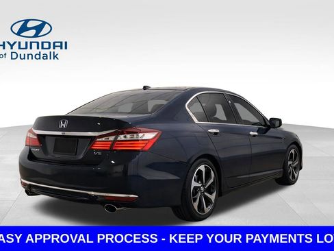 Used 2017 Honda Accord EX-L image 2