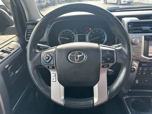 Used 2016 Toyota 4Runner Limited image 18
